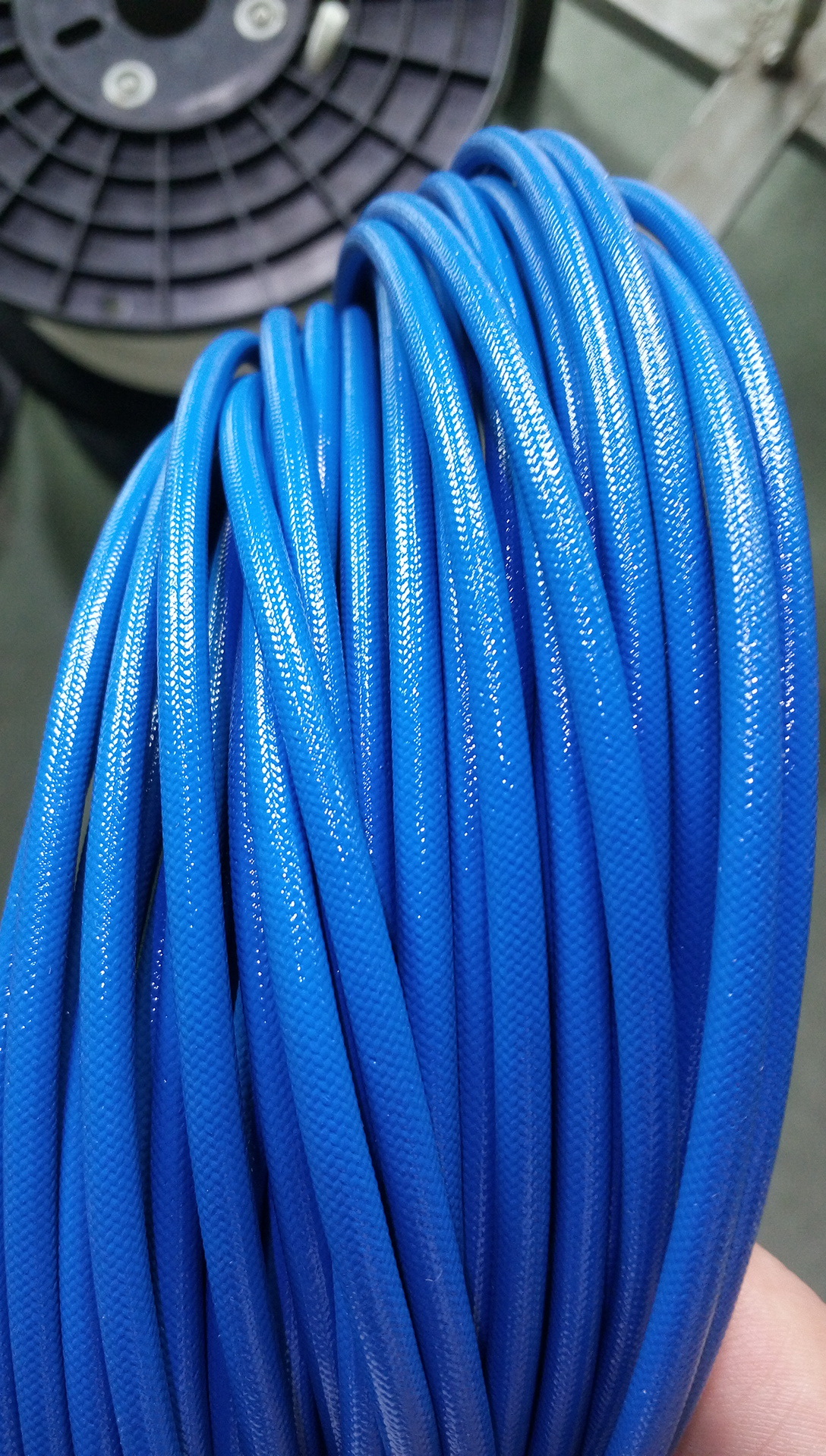 2500V蓝色玻璃纤维管