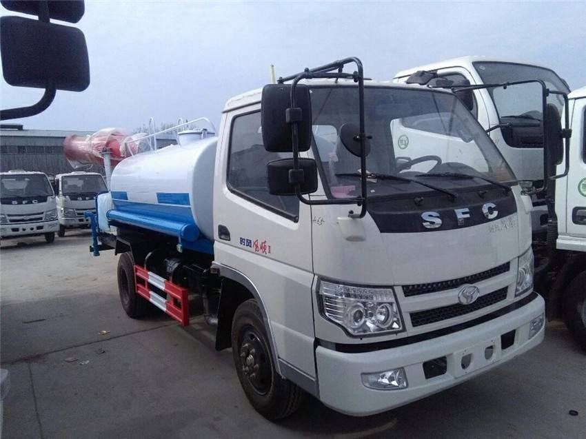 改装直销二手洒水车大型洒水车价格洒水车报价表二手绿化喷洒车示例图8