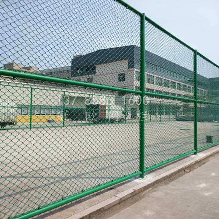 围网 4米高组装式喷塑篮球场足球场地金属围栏网护栏网生产厂家示例图16