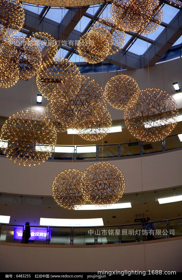 大型商场中庭垂吊灯球形造型灯源头厂家天棚天井吊挂超大球灯定制示例图8