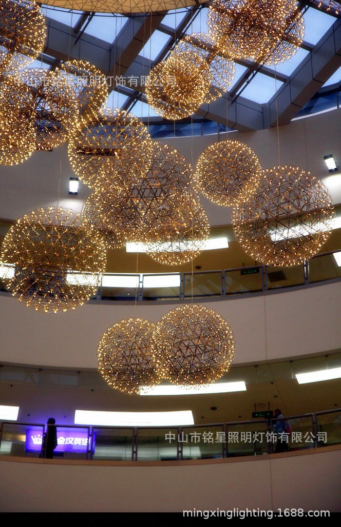 大型商场中庭LED球星吊饰首选铭星灯饰专业定制购物中心中厅吊挂示例图4