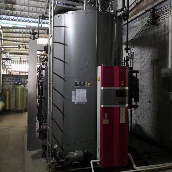 回收1吨特富二手燃气蒸汽锅炉  生物质锅炉及化工设备    4吨二手燃气蒸汽锅炉  25公斤压力
