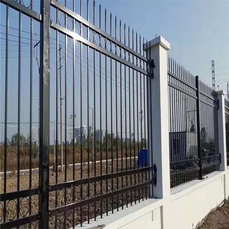 四川工厂蓝白围墙栅栏-四川围墙护栏-四川锌钢护栏-方元浩宇