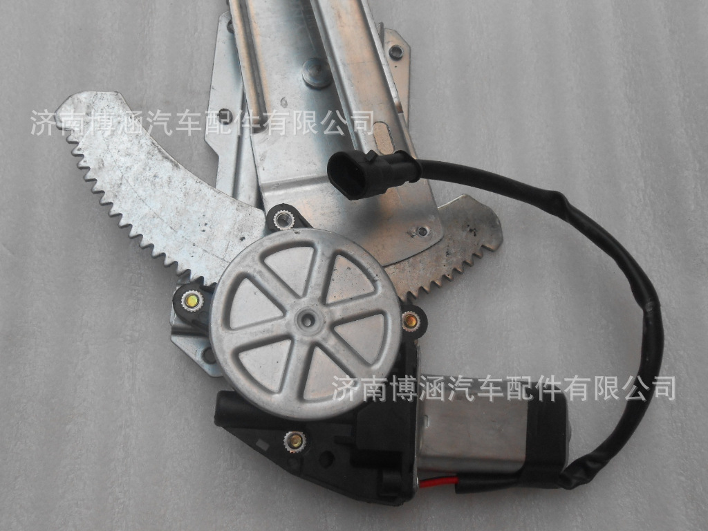 现货供应中国重汽豪翰电动玻璃升降器AZ9525580160/63示例图4