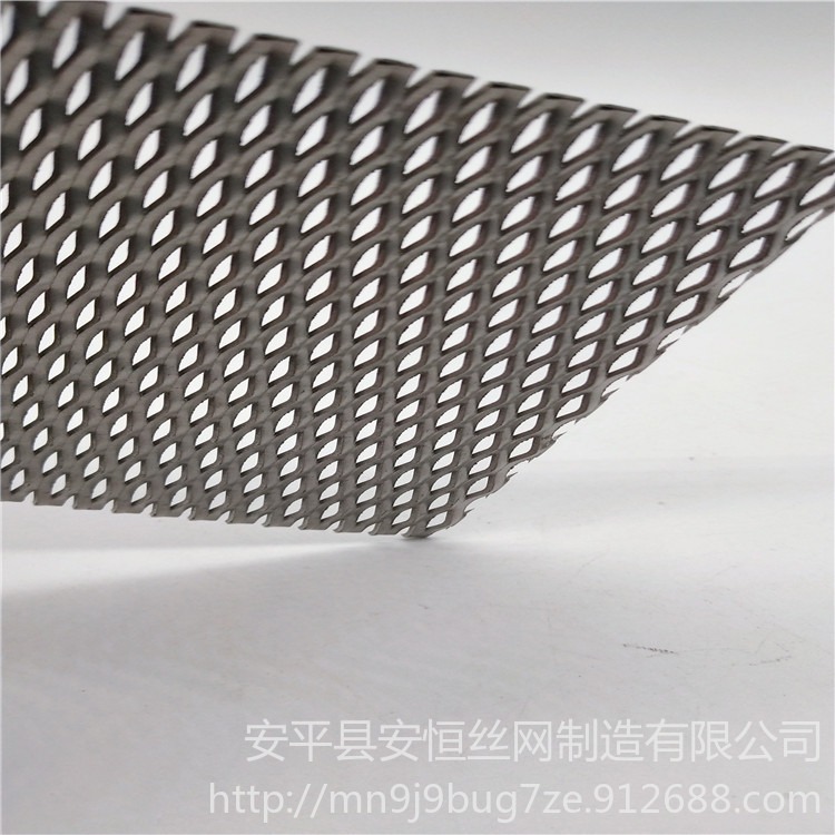 钛拉网值得信赖 斜拉钛网厂家价格 钛板网厚度1.5mm网孔10x20mm 电极钛板网 菱形孔钛网 徐州钛网