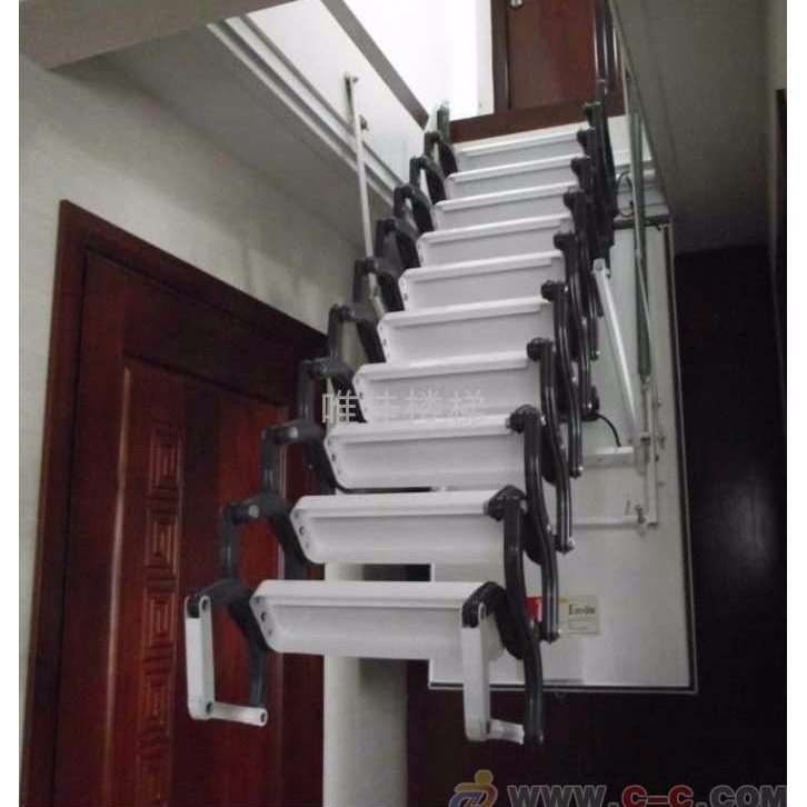 手动阁楼伸缩楼梯 木质阁楼楼梯加工定制 唯佳电动伸缩楼梯厂家