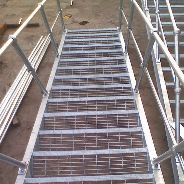 生产供应格栅板 下水道盖板 钢结构钢梯踏步板