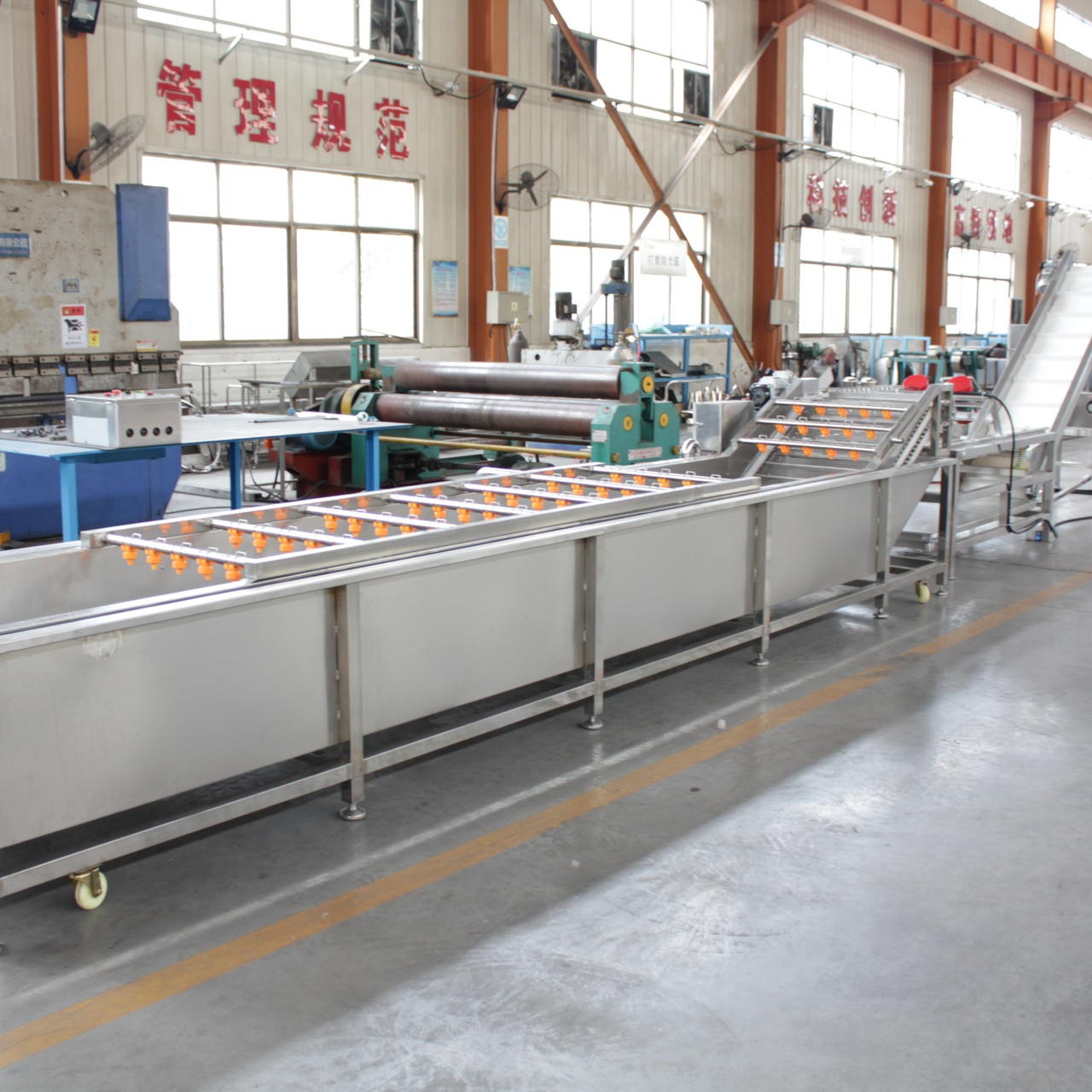 鲜榨桃汁生产线全套设备 果汁生产线 果蔬饮料加工整套设备厂家