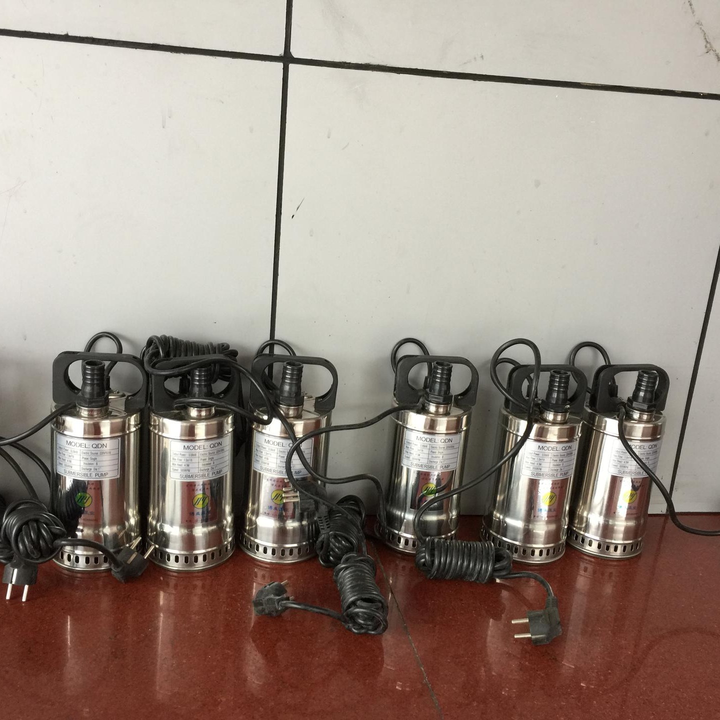 博禹水泵QDN1.5-7-0.12系列手提不锈钢家用小型潜水泵,不锈钢,家用,小型潜水泵图片