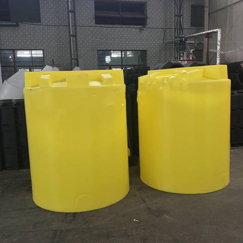 无锡pe配料罐厂家 1000升塑料药剂搅拌桶配套减速机计量泵出售图片