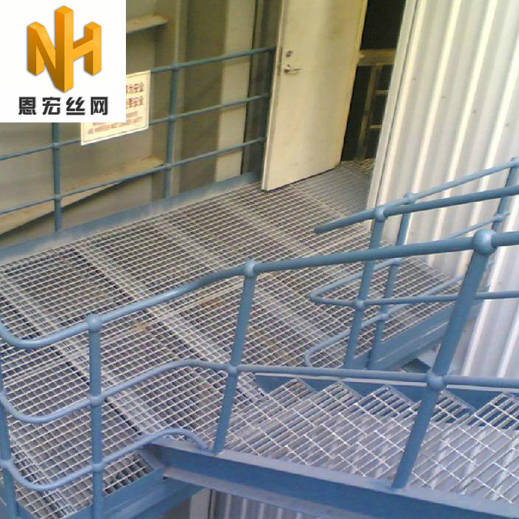 镀锌楼梯踏步板 长期供应供应镀锌钢格板 热镀锌地格珊板 可定制示例图22