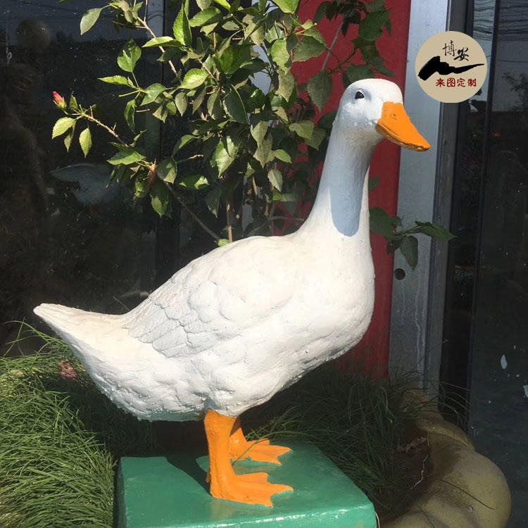 佰盛 玻璃钢动物白鸭雕塑 仿真鸭雕塑模型 家禽雕塑装饰摆件 厂家支持定做