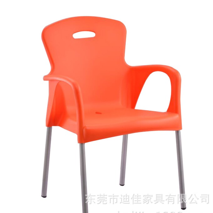 东莞厂家批发塑料餐椅 普通桌椅 户外休闲一次成型PP 迪佳家具  环保塑胶椅 带扶手塑料餐椅 塑料餐椅 普通椅子图片