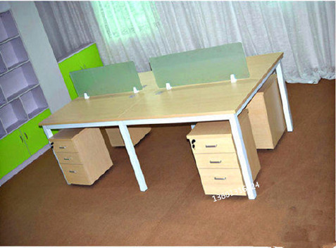 百顺永发 现代家具职员办公桌4人位桌椅组合 办公屏风隔断卡位简约员工位示例图1