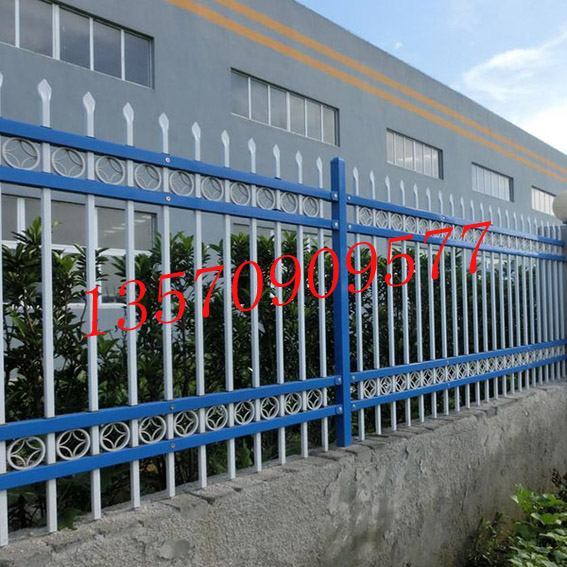 海南护栏厂家 专业生产各种锌钢栅栏 万宁小区隔离栅优质 三亚围栏示例图2