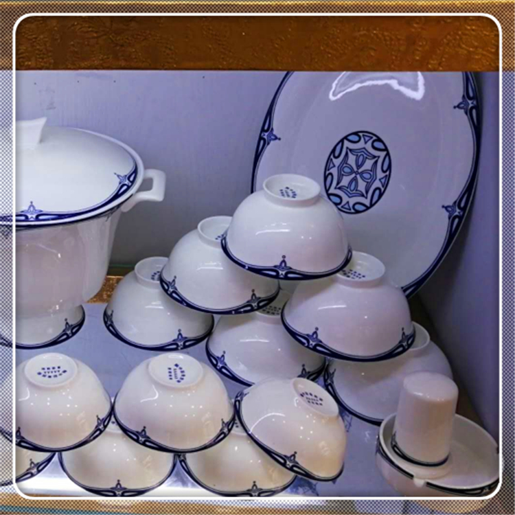 碗碟套装 成人个性创意陶瓷餐具 家用景德镇瓷器餐具