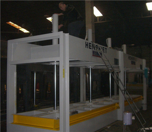亨力特厂家7200长60吨液压冷压机 家具厂用胶合板大板两台拼接示例图6