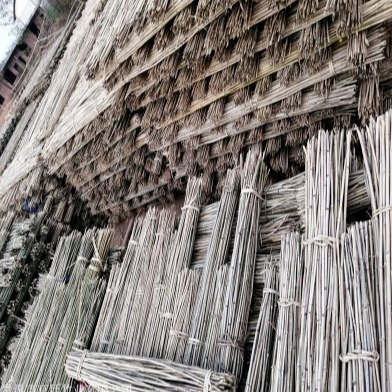 京西竹业 2米-4米竹竿子批发 蔬菜搭架 果树支撑 装修建材 旗杆