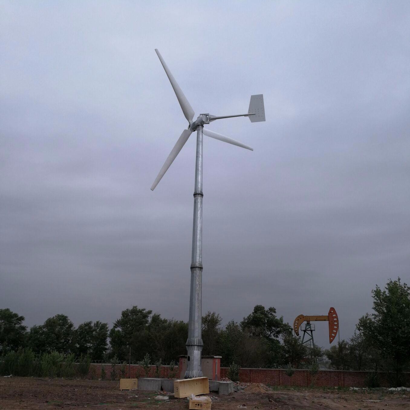 山西10kw并网风力发电机小型风力发电太阳能发电系统晟成厂家生产