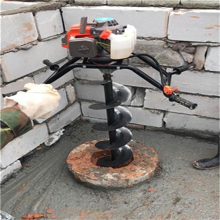 管桩清泥机好用的小型掏土设备   小型桩芯清泥机便携式出土效率高图片