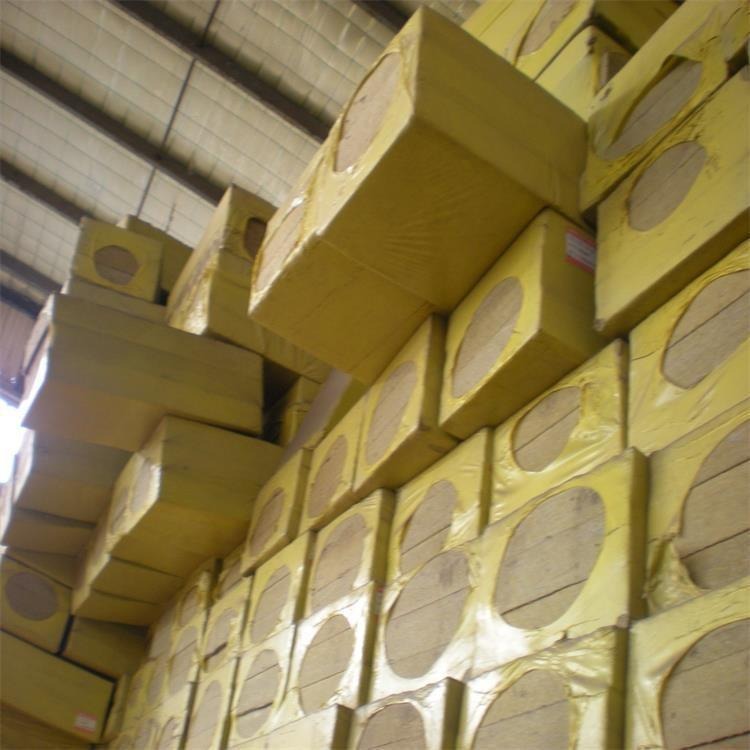 外墙防火岩棉板-防水外墙岩棉板厂家-外墙专用岩棉板生产厂家 中维