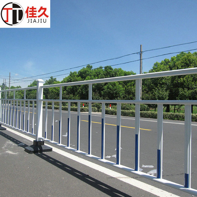 厂家直销防撞栏道路防围栏 交通用栏等各种活动用分离栏 加工定制