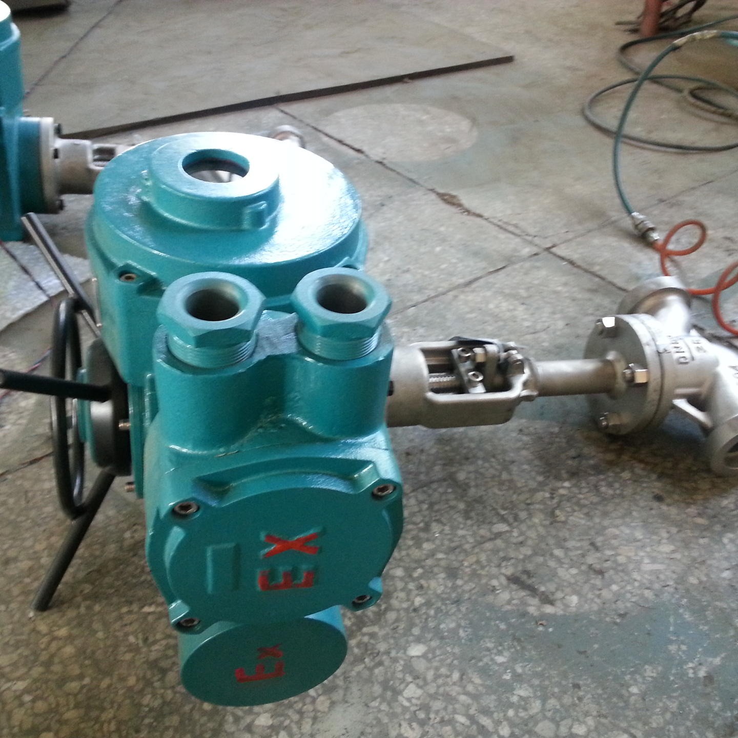 工厂直销电动焊接截止 扬州贝尔J961Y-16C DN100电动铸钢焊接防爆截止阀价格