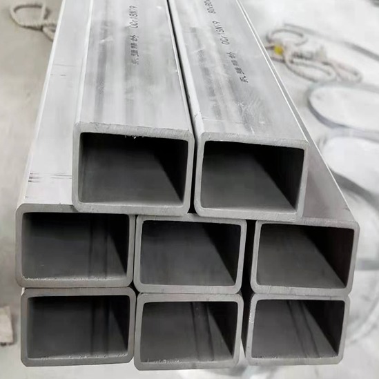 现货供应304不锈钢方管 304锈钢矩形管 厂家多年专注生产