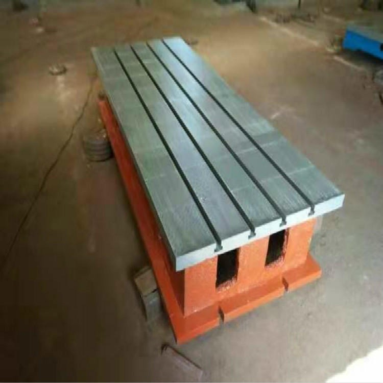 铸铁垫箱  株洲摇臂钻工作台  三本定做生产各种铸铁方箱  上海检测用T型槽垫箱