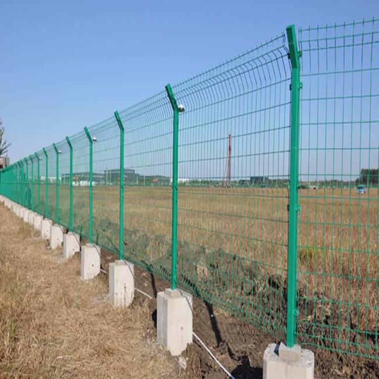 艺术园林防护网  安平PVC护栏网厂家订做  普兰店市隔离栅定做示例图9