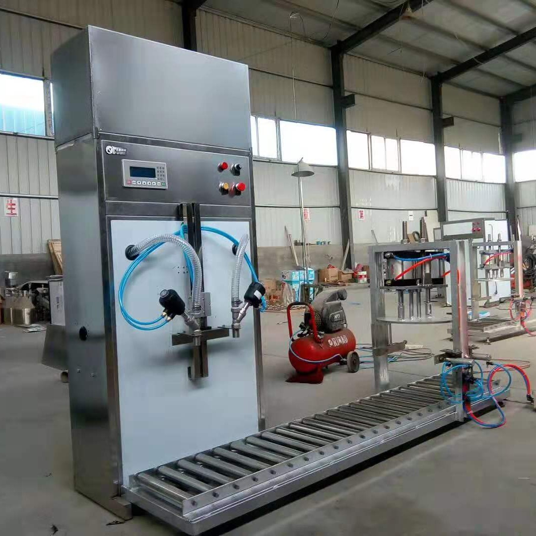 活塞式液体灌装机 半自动气动灌装机 洗洁精灌装机 湖北武汉天鲁