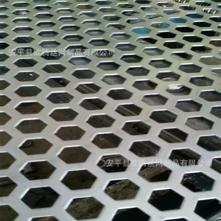 不锈钢六角孔冲孔板镀锌板六角孔板六角孔铁皮网装饰六角网图片