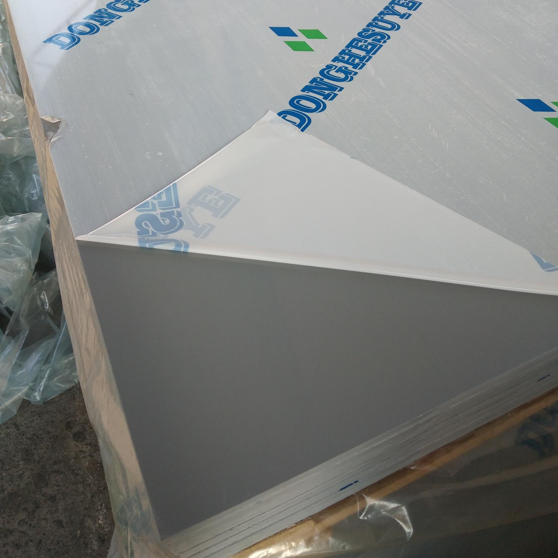 PVC板加工 远华PVC板 酸碱池 电镀槽 养殖箱 抗腐耐酸 PVC硬板