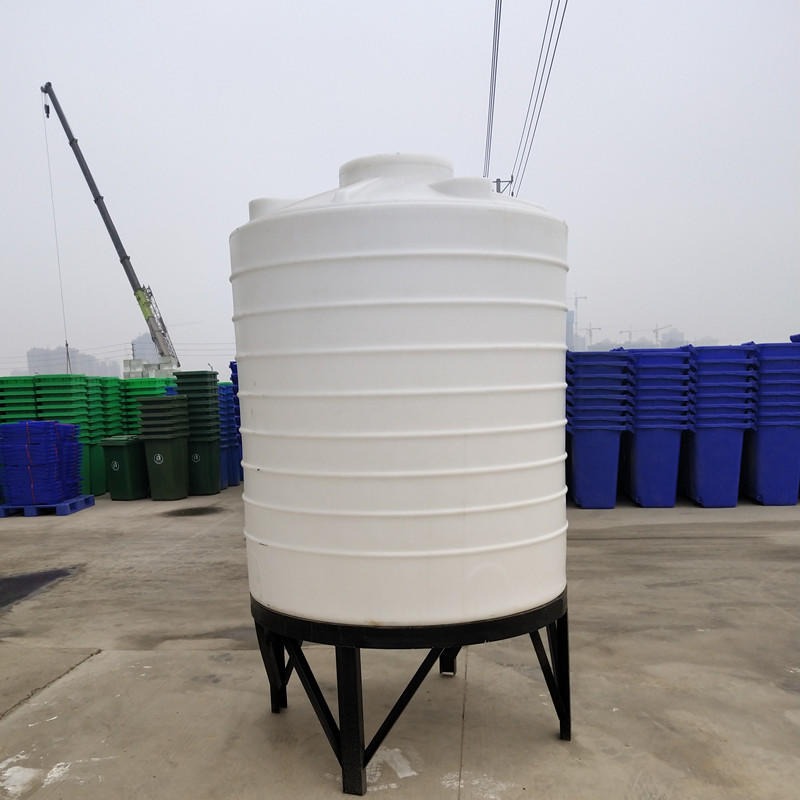 益乐武汉塑料储罐厂家 塑料水塔 塑料水箱  塑料大白桶 塑料立式储罐