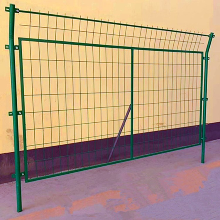 体育场框架式围栏 绿色围栏网 支持定制 云蓝