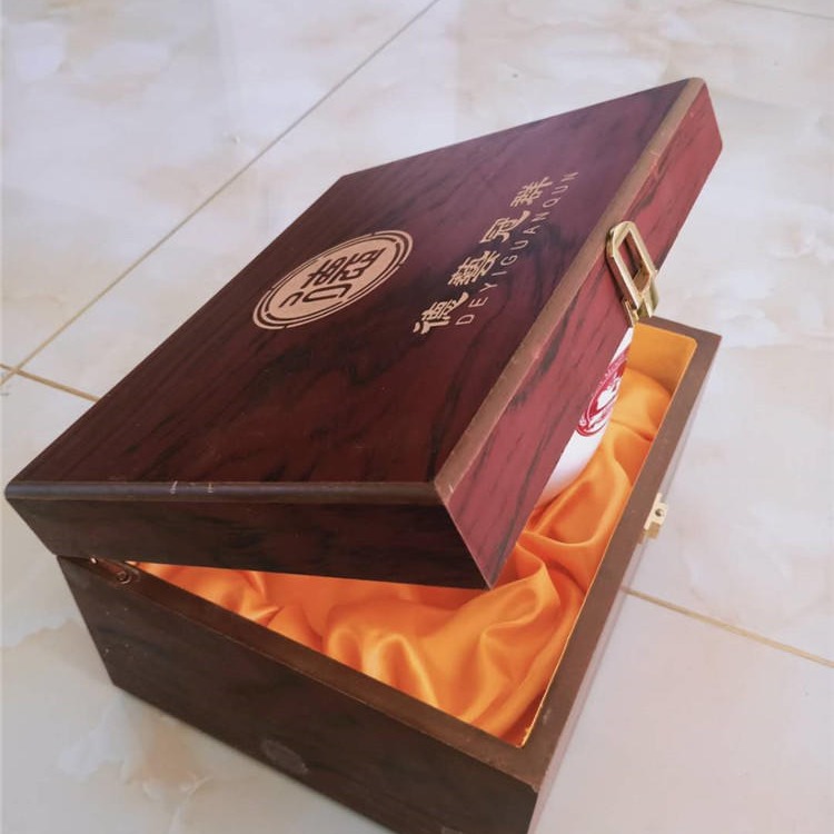 白酒木盒包装  三支装红酒木盒 众鑫骏业 蜂蜜木盒 人参木盒 工艺品木盒图片