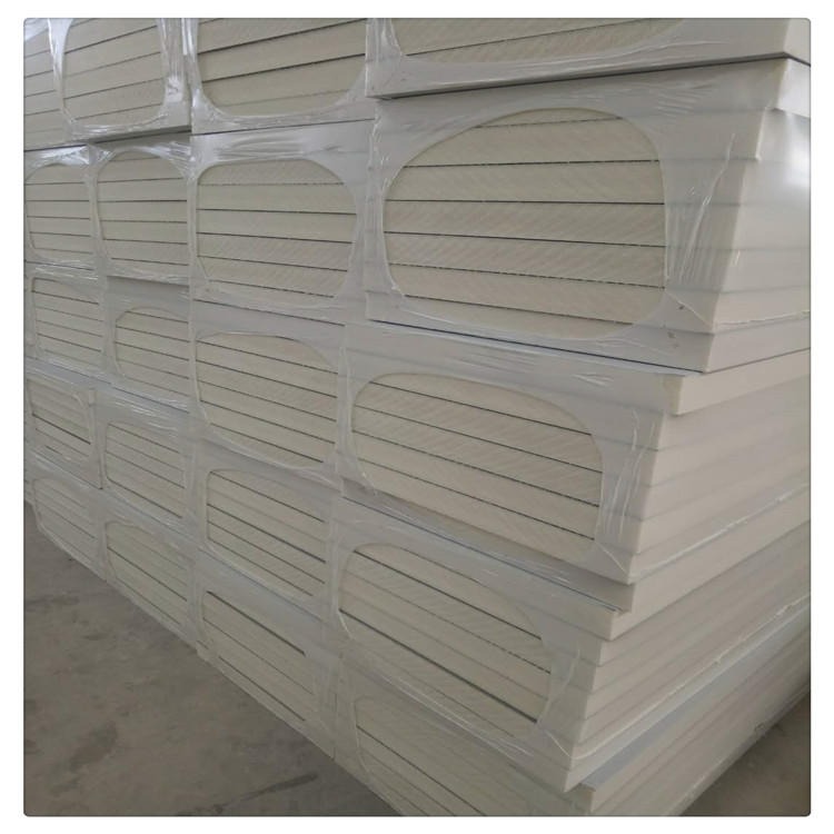 厂家生产聚氨酯保温板 外墙硬质复合双面铝箔聚氨酯板材