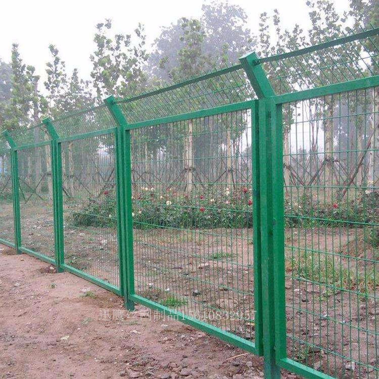 迅鹰铁丝网  煤山开采围栏网   安装简易护栏网  常州防护金属网报价安装