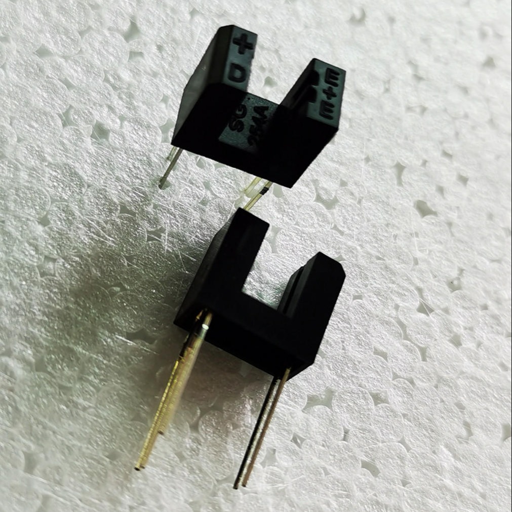 槽型双路光耦,凹槽感应对射开关,SG254A,直射式光电传感器