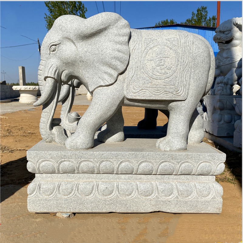 花岗岩大象 石雕动物 芝麻白大象 门口石象 招财动物 花岗岩动物雕刻图片