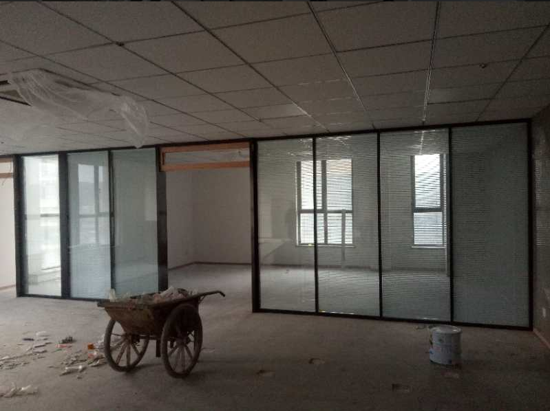 厂家直销 玻璃门屏风品高玻璃隔断 办公室玻璃隔断