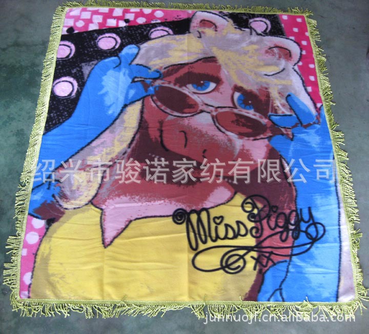 绍兴市骏诺家纺厂家供应订做双面绒印花毯子示例图3