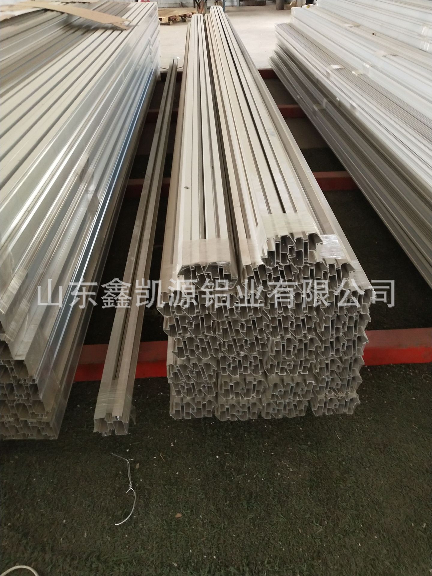 山东厂家直销铝型材6063耐腐蚀定制切割