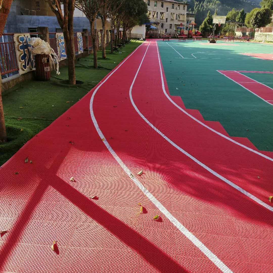 成都迅展体育 悬浮式拼装地板  PVC地板 幼儿园悬浮地板 塑料悬浮地板 耐磨