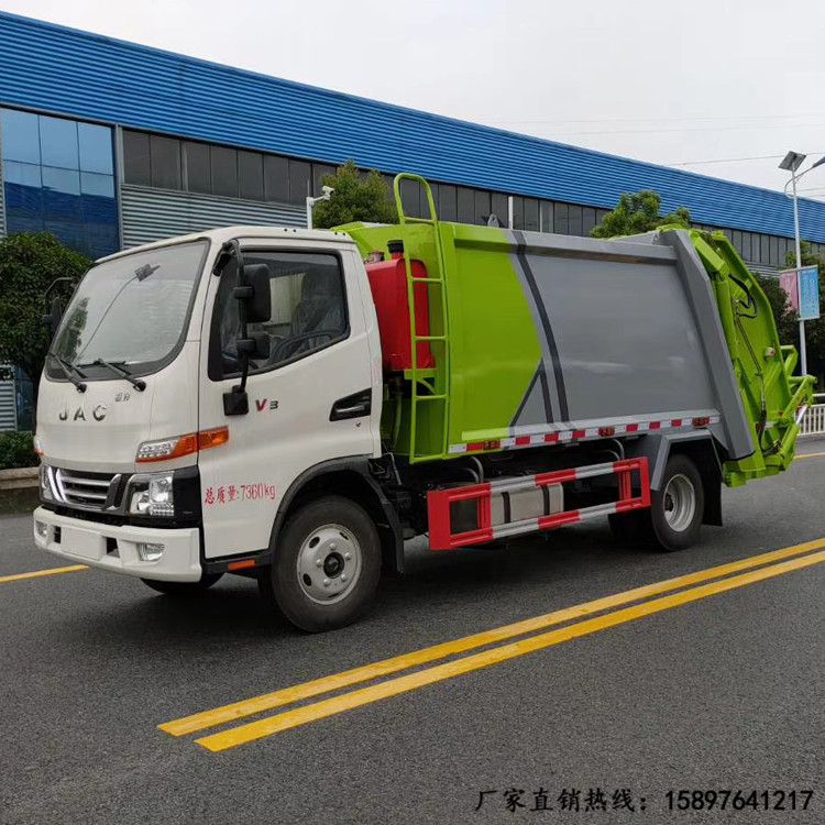 安阳垃圾车价格 14立方压缩式垃圾车 垃圾清运车 程力厂家包上户