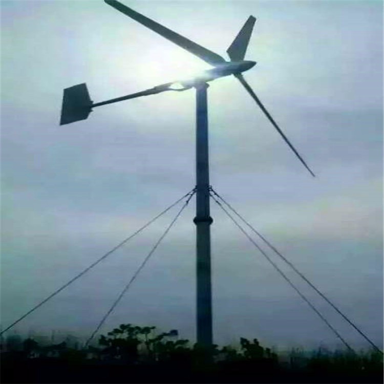 变桨10千瓦风力发电机 并网离网两用发电系统 免维护10kw风力发电机厂家