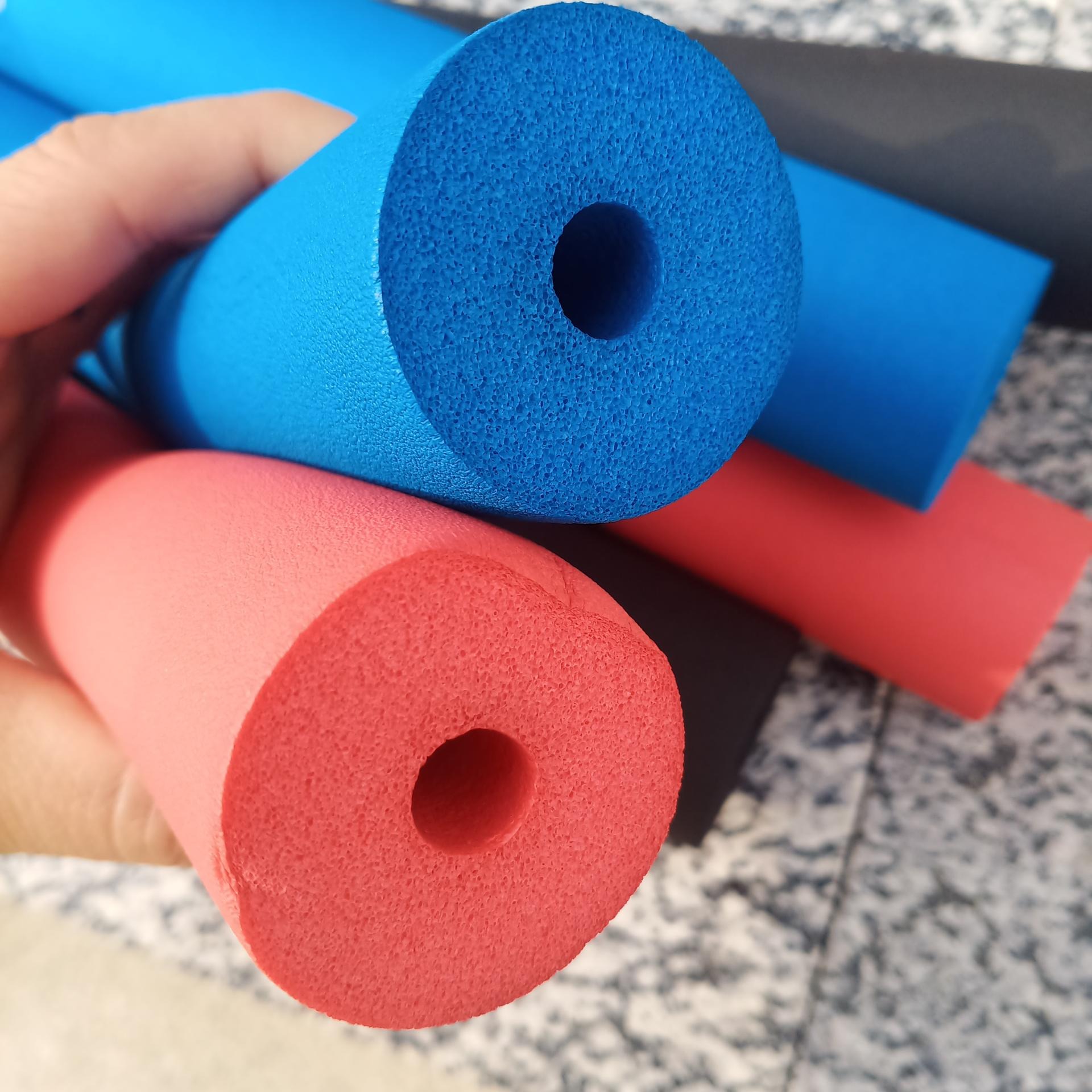 橡塑海绵管 空调保温橡塑管 彩色橡塑海绵管 大量现货