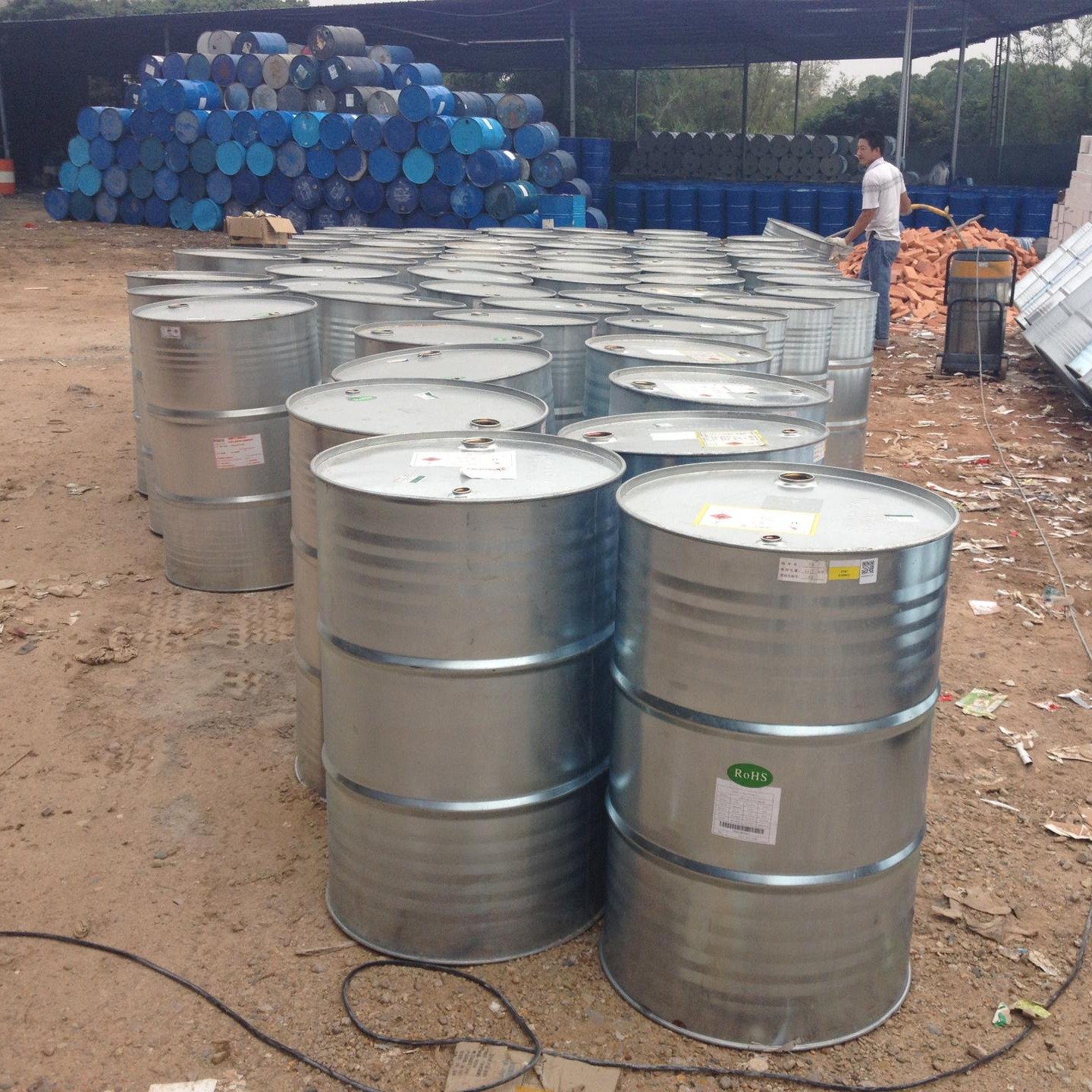莞兴供应东莞二手化工桶、200L二手铁桶厂家、二手化工桶回收