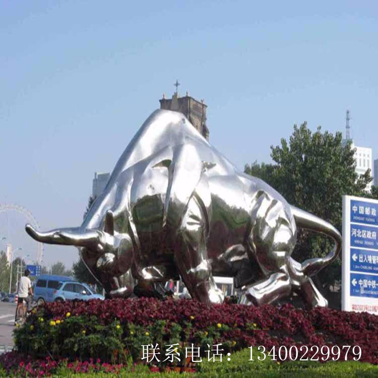 不锈钢雕塑 镜面动物雕塑牛雕塑 广场雕塑 怪工匠图片