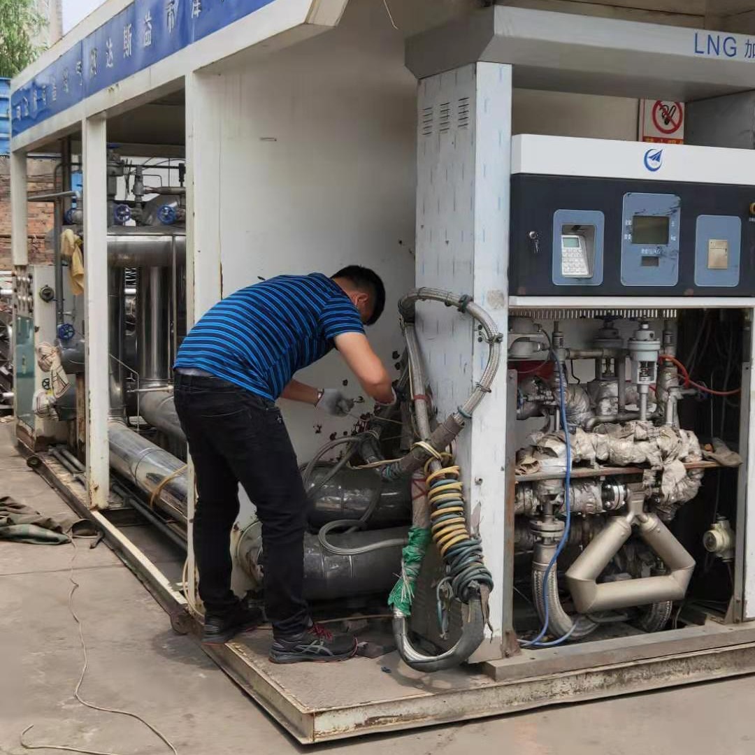 高价回收6g加气机设备   蚌埠联合CNG压缩机 